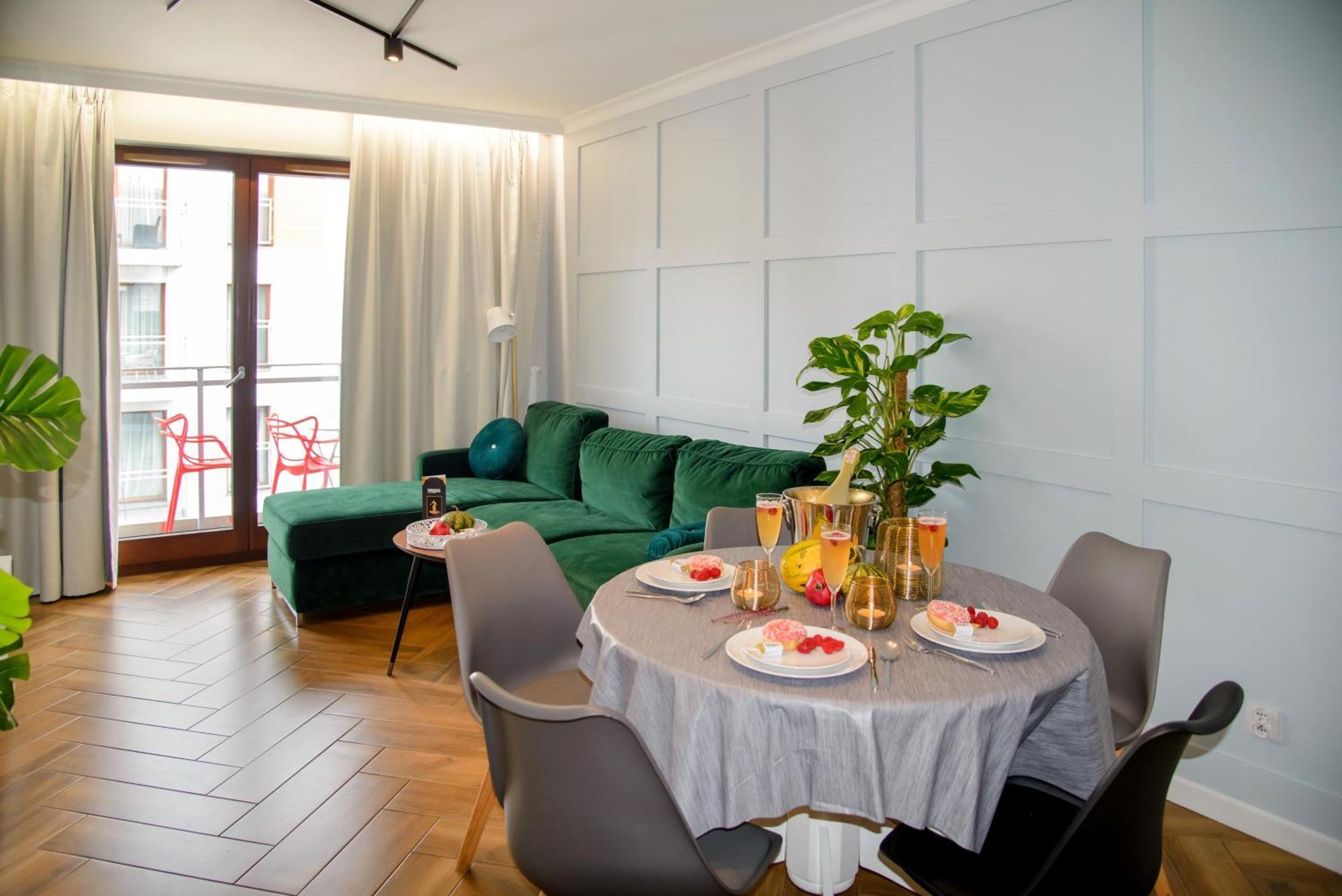 Maya'S Flats & Resorts 34 - Chmielna 73 Gdaňsk Exteriér fotografie